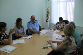 Людмила Ткаченко провела личный приём граждан при участии прокурора Волгодонска